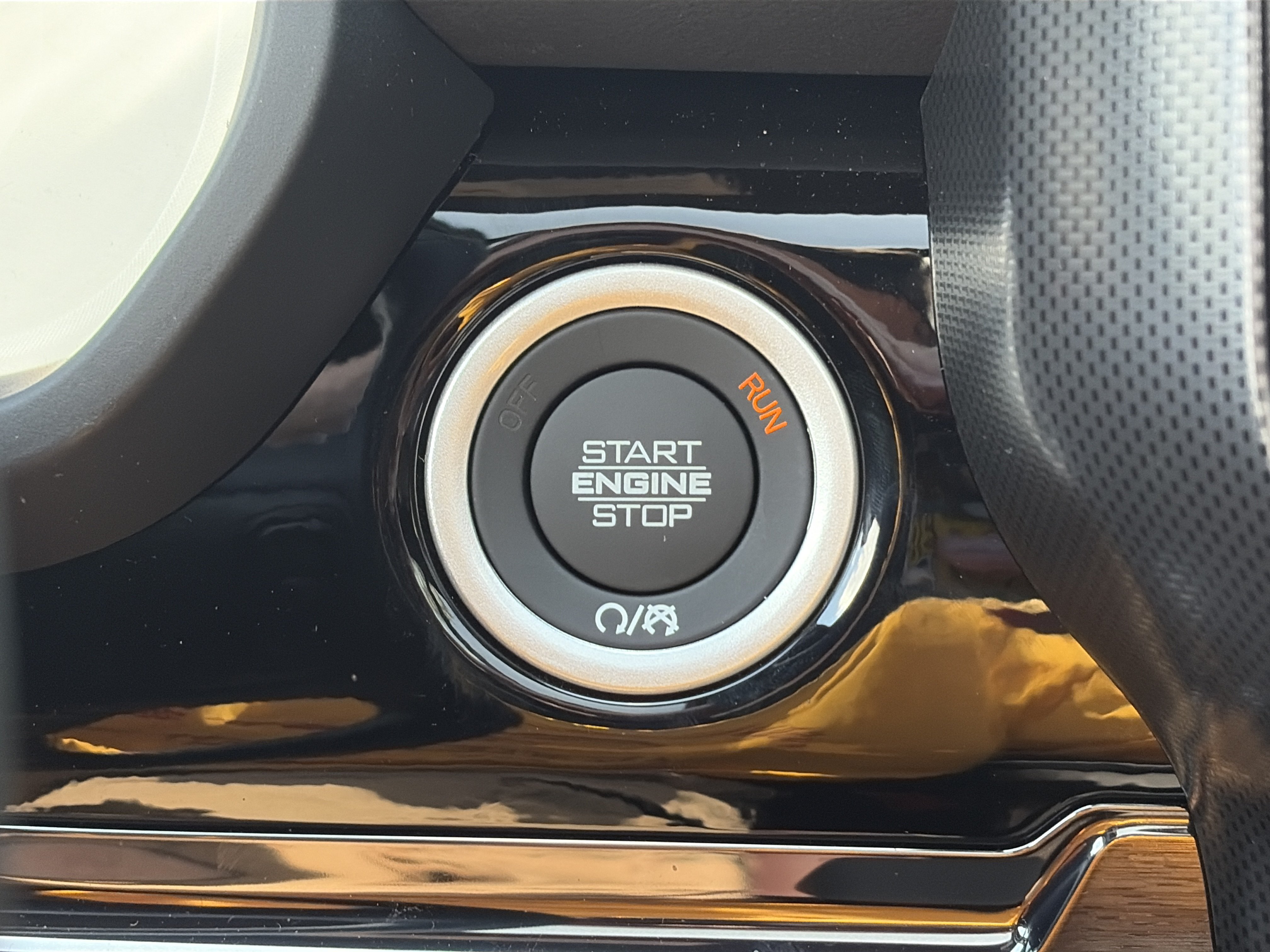 New 2026 RAM 1500 Limited AWD/4WD image 10