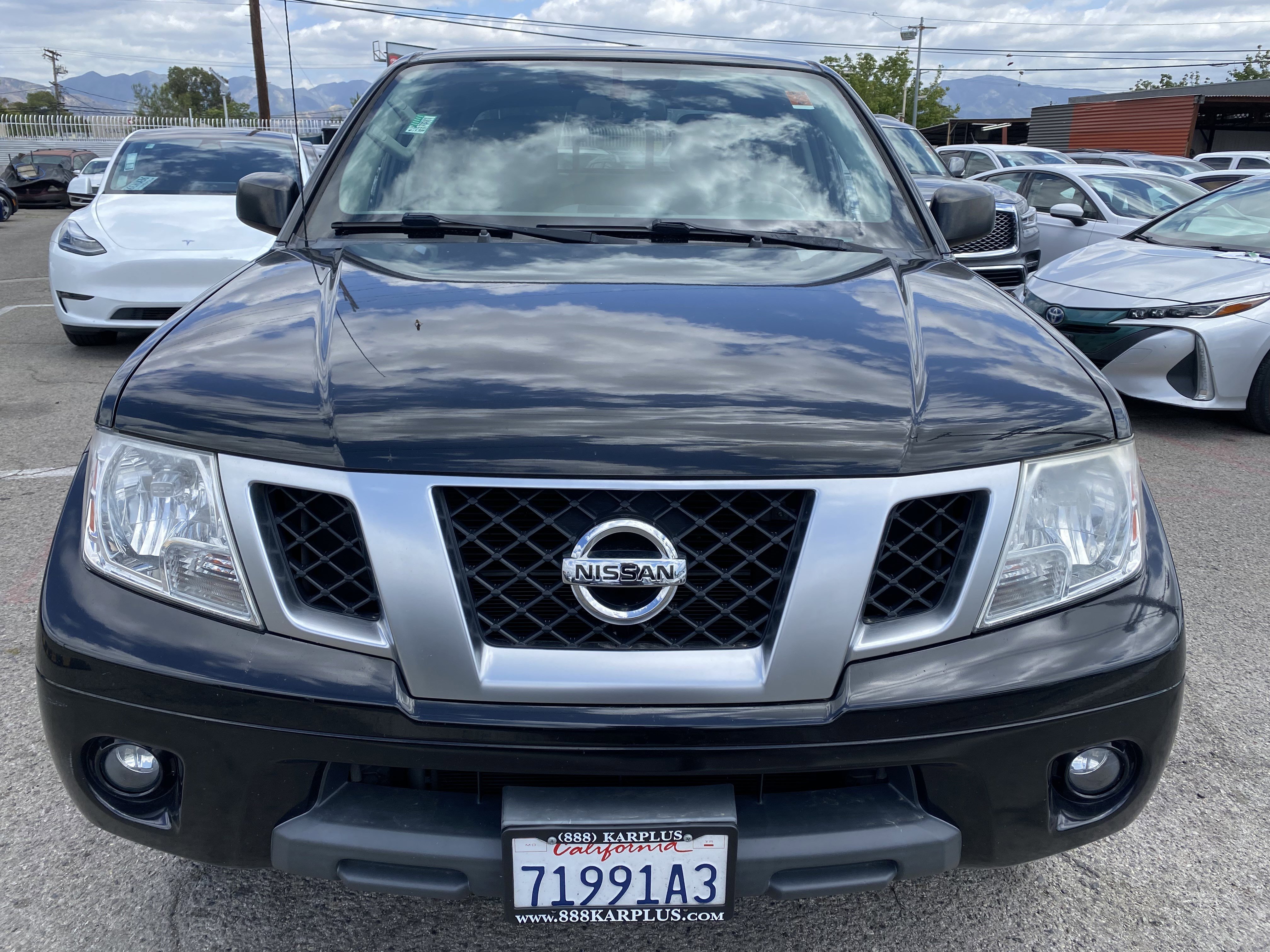 Used 2020 Nissan Frontier SV RWD image 3