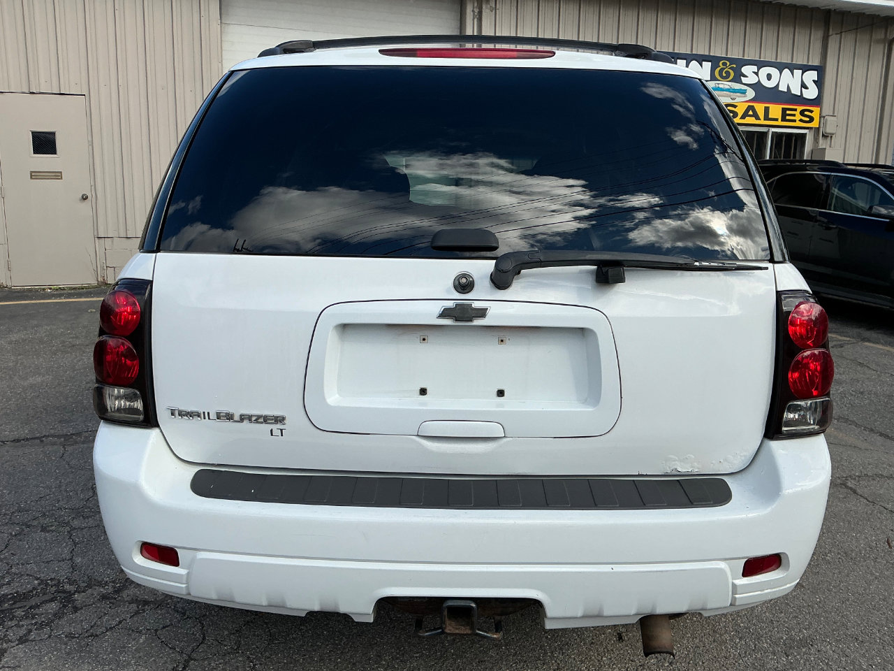 Used 2009 Chevrolet TrailBlazer LT w/ Sun And Sound Package image 4