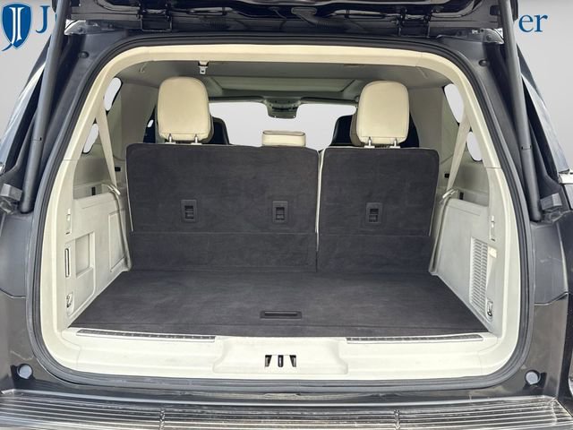 Used 2021 Lincoln Navigator L Black Label AWD/4WD image 17