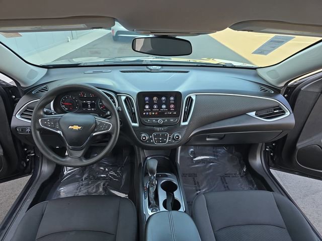 Used 2023 Chevrolet Malibu LT FWD image 14