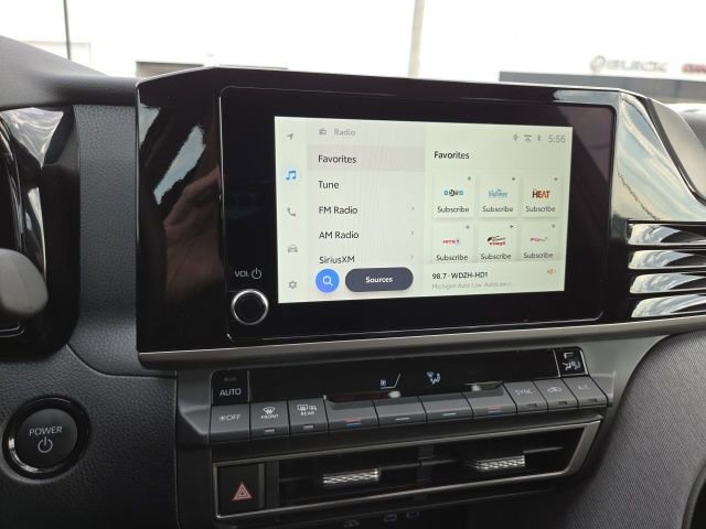 Used 2025 Toyota Camry LE image 14