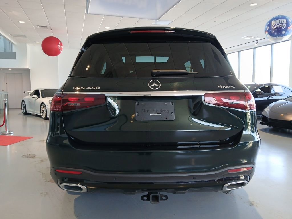 Used 2024 Mercedes-Benz GLS 450 4MATIC image 9