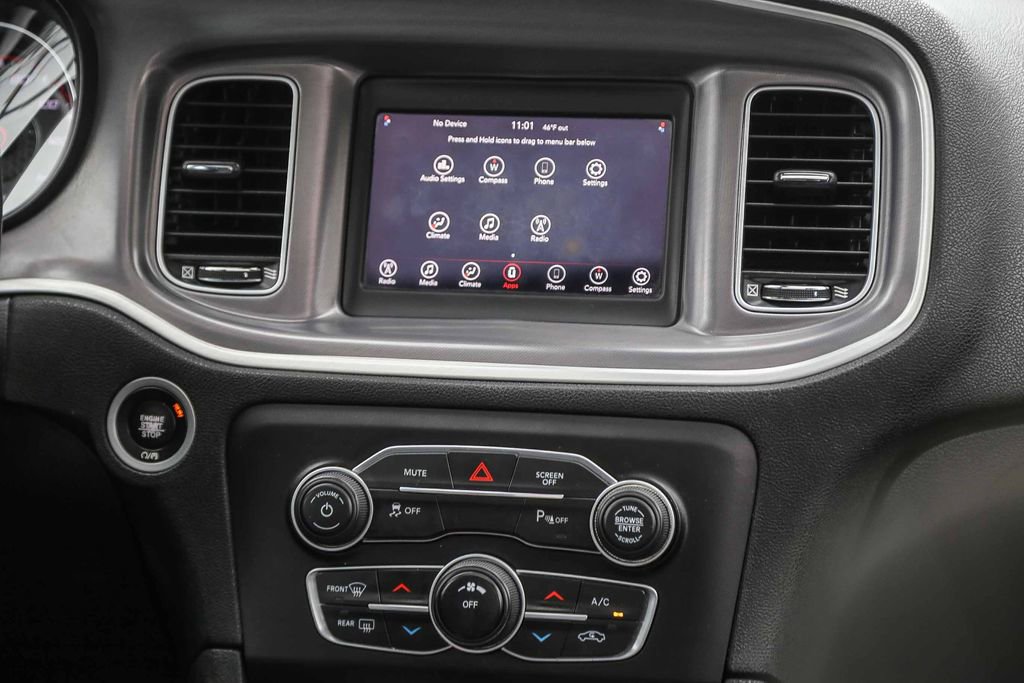 Used 2019 Dodge Charger SXT image 14