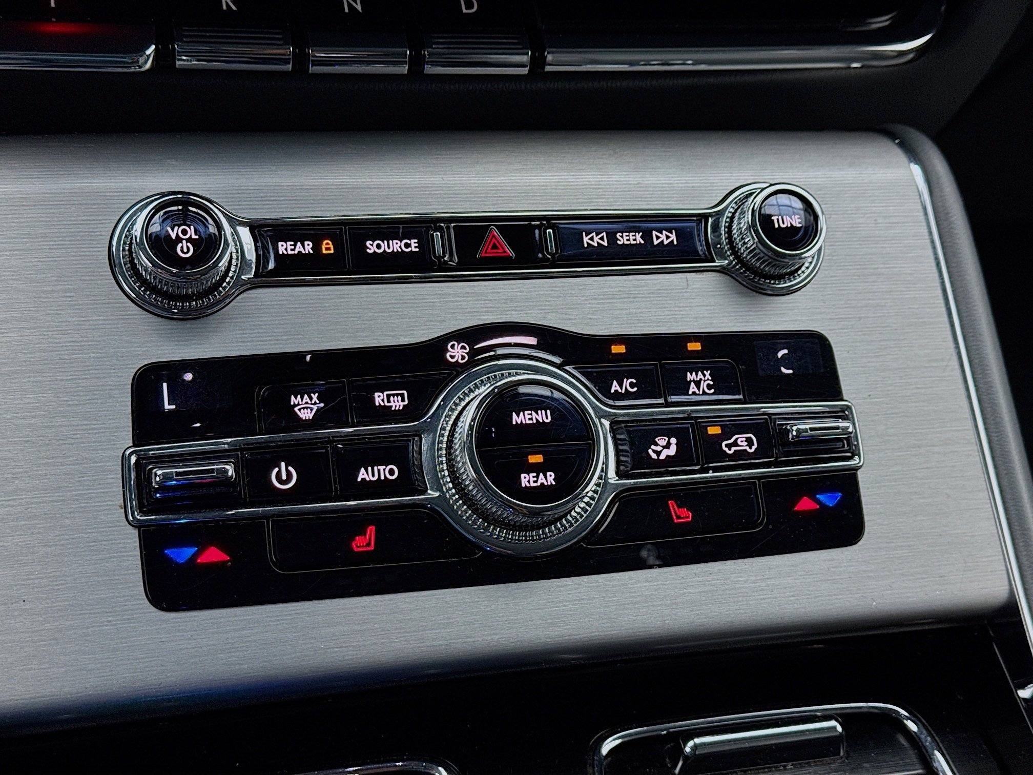 Used 2020 Lincoln Aviator Reserve image 12
