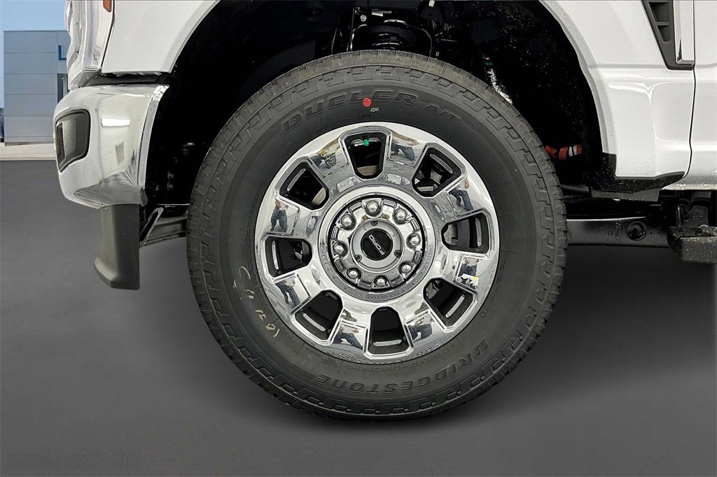 New 2026 Ford F350 Lariat w/ Chrome Package image 13