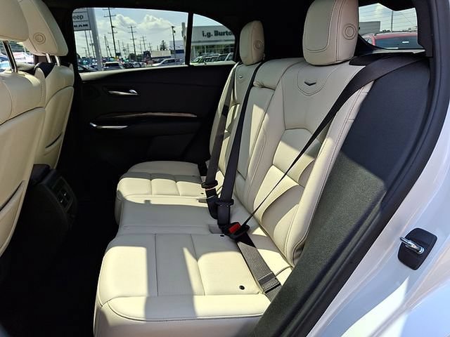 Used 2023 Cadillac XT4 Sport FWD image 10