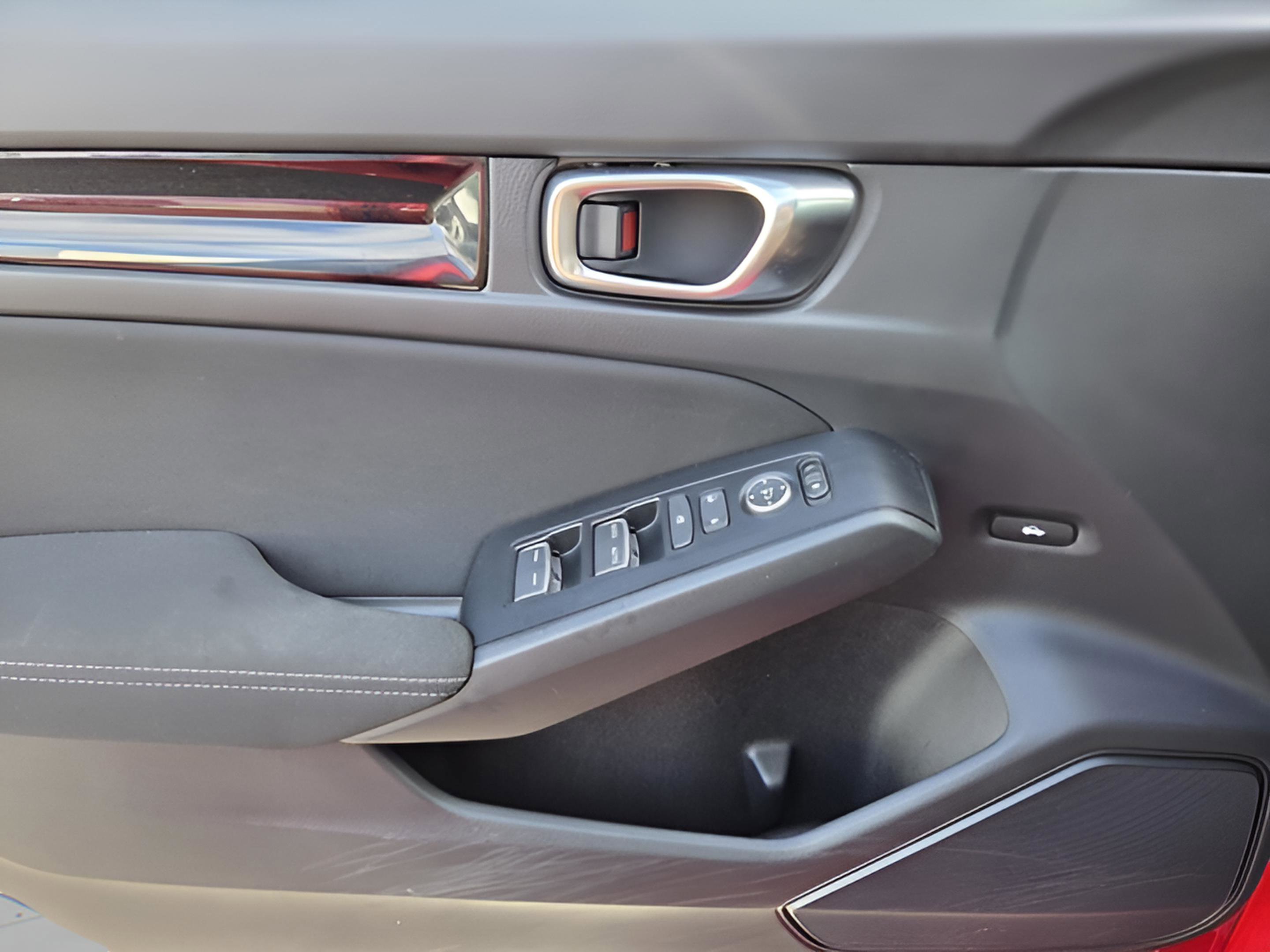 Used 2025 Honda Civic FWD Hybrid Sedan image 27