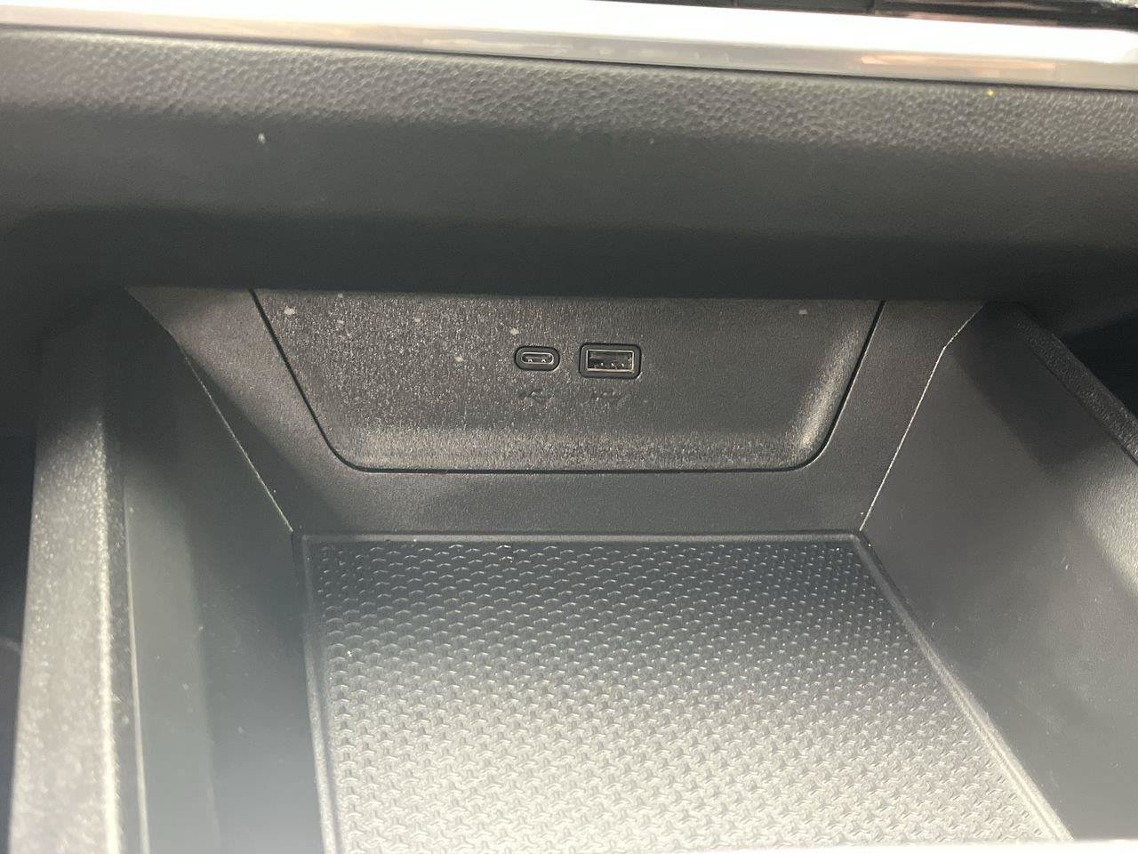 Certified 2026 Chevrolet Equinox LT AWD/4WD image 23