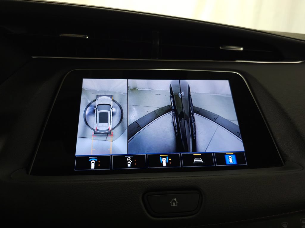Used 2023 Cadillac XT4 Sport AWD/4WD image 32