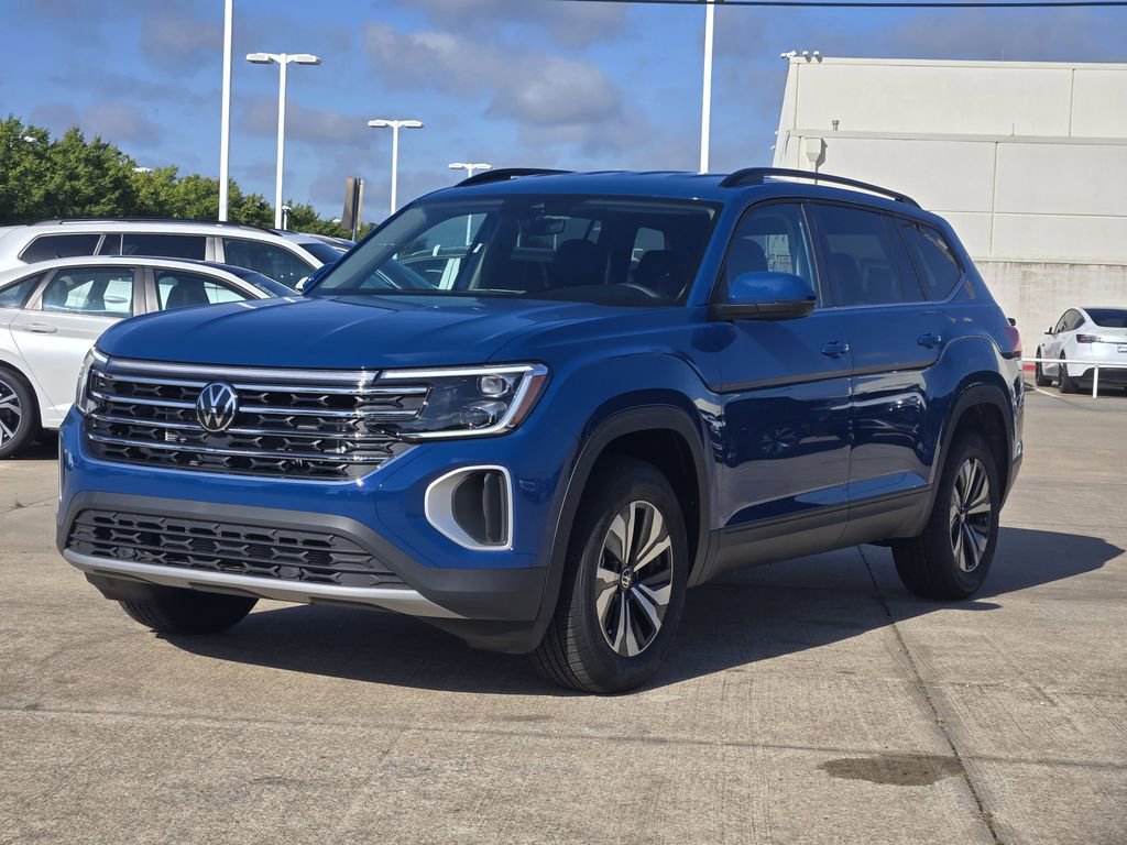 New 2026 Volkswagen Atlas SE image 2