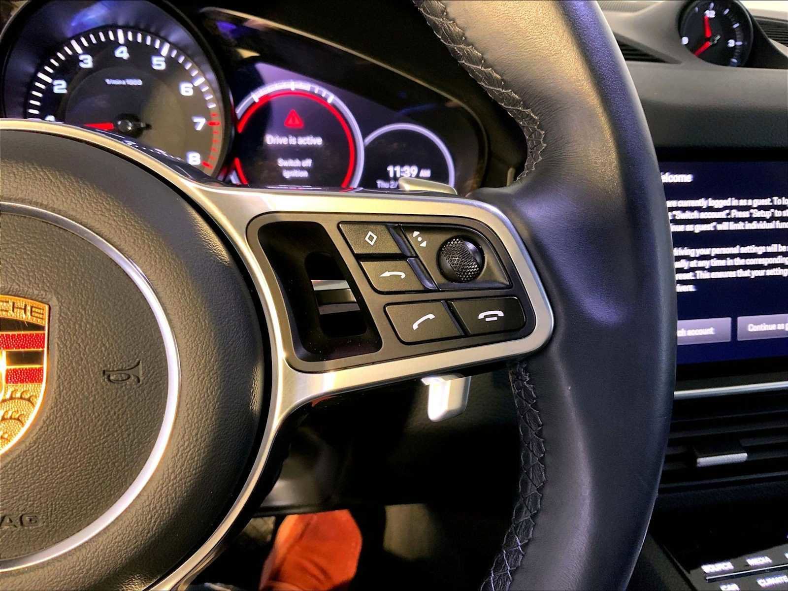 Certified 2022 Porsche Cayenne Platinum Edition image 55