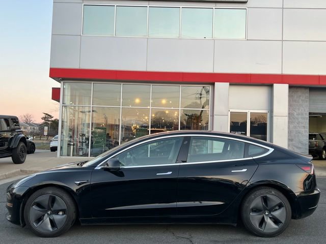 Used 2018 Tesla Model 3 Long Range image 9