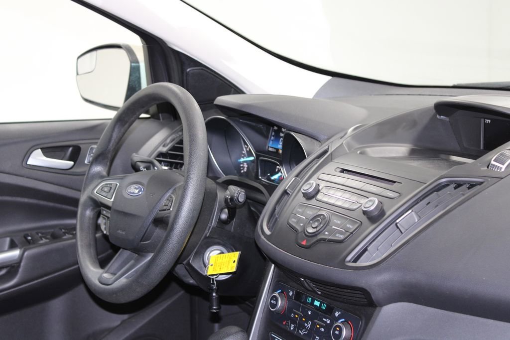 Used 2018 Ford Escape SE FWD image 27
