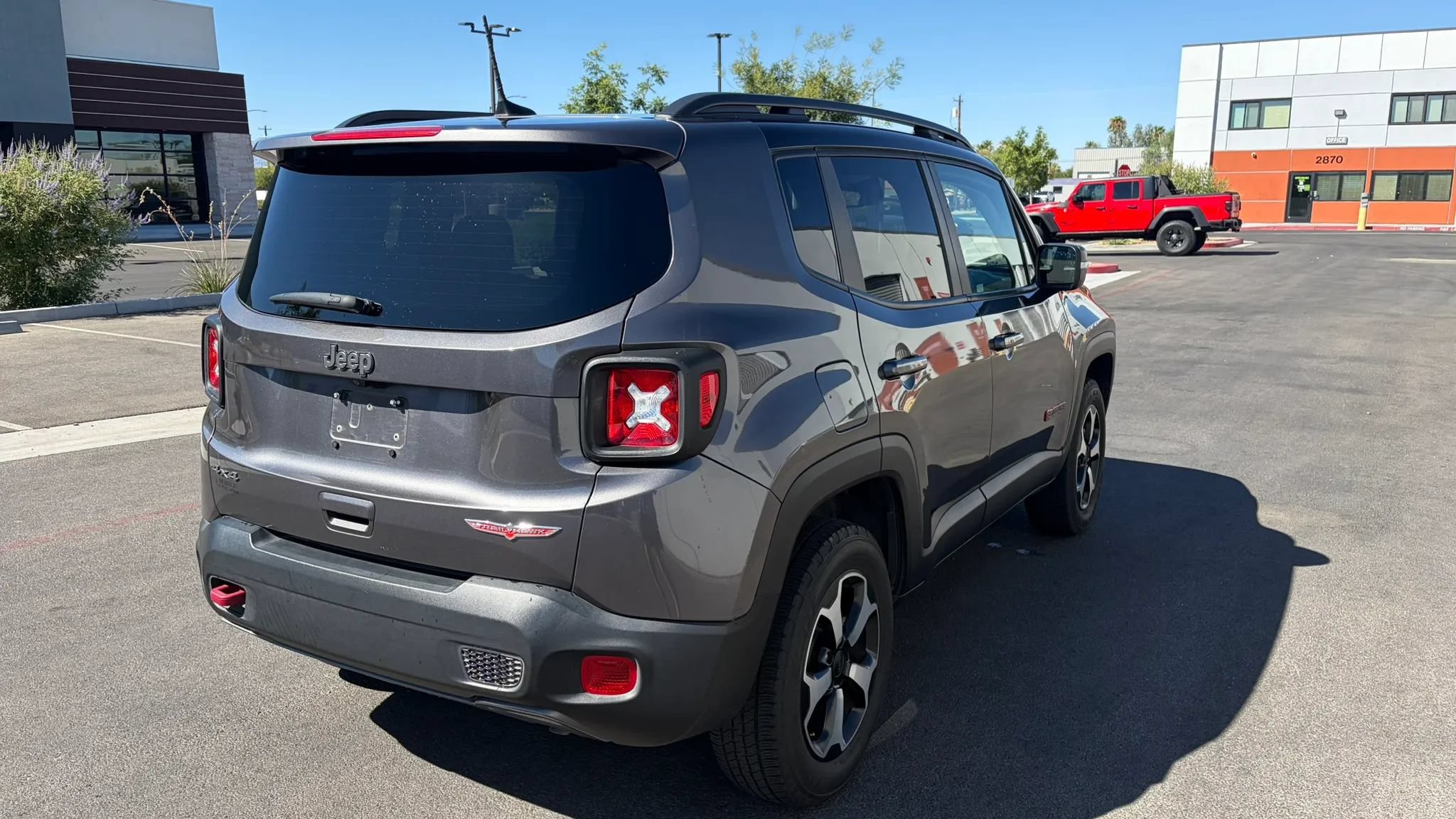 Used 2019 Jeep Renegade Trailhawk w/ Cold Weather Group II AWD/4WD image 5