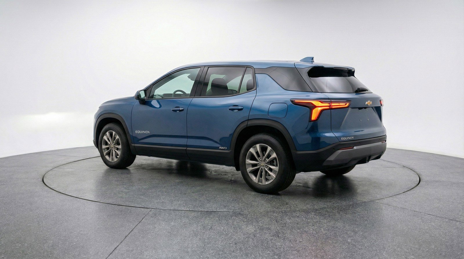 Used 2025 Chevrolet Equinox LT image 6