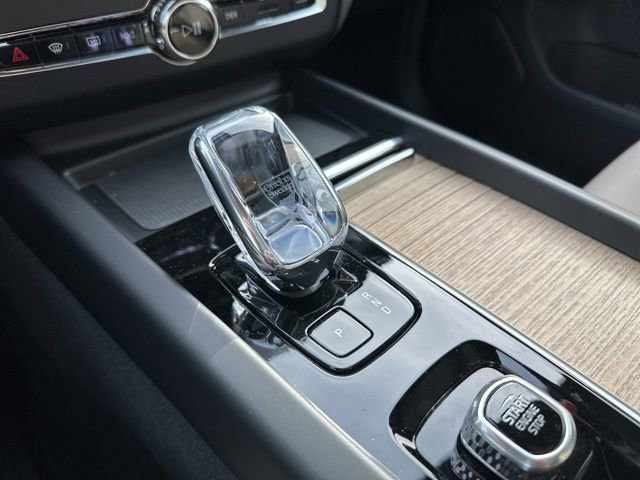 New 2026 Volvo XC60 T8 Plus w/ Protection Package Premier image 14