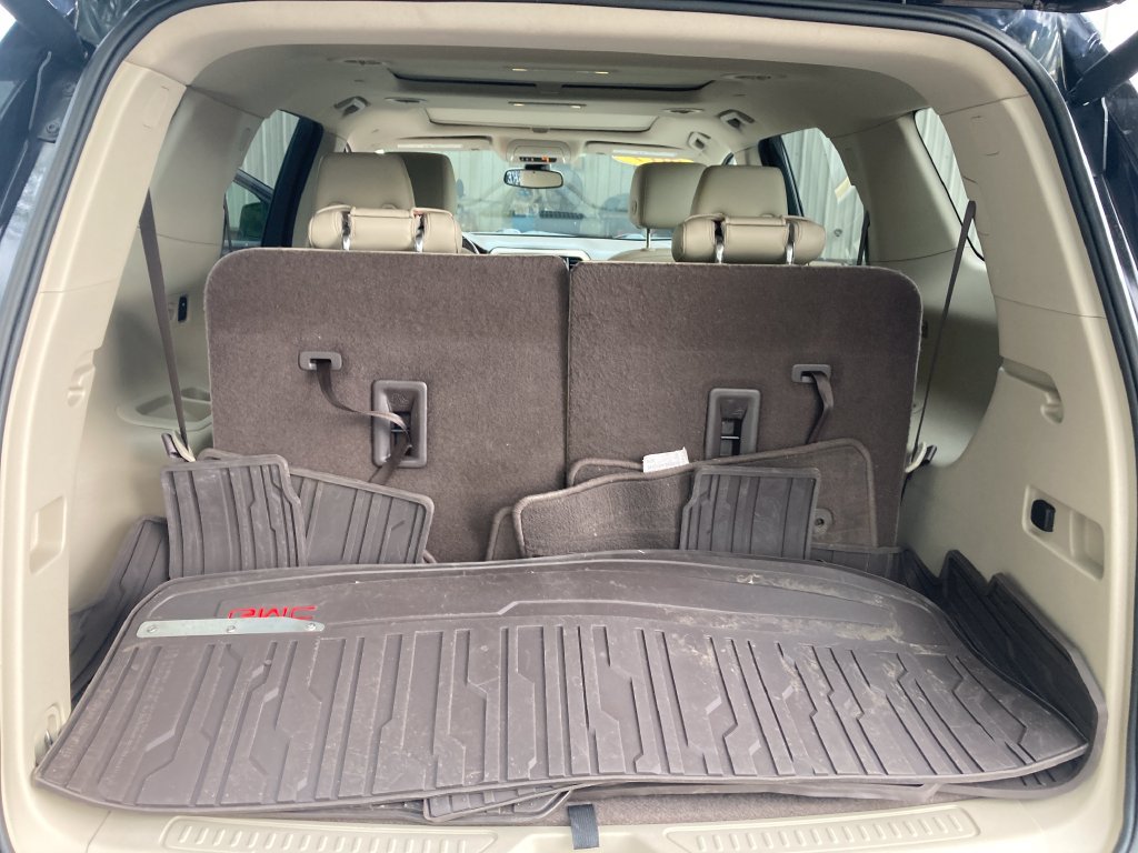 Used 2019 GMC Acadia Denali AWD/4WD image 29