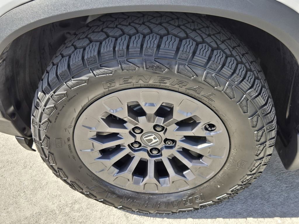 Used 2026 Honda Passport TrailSport image 10