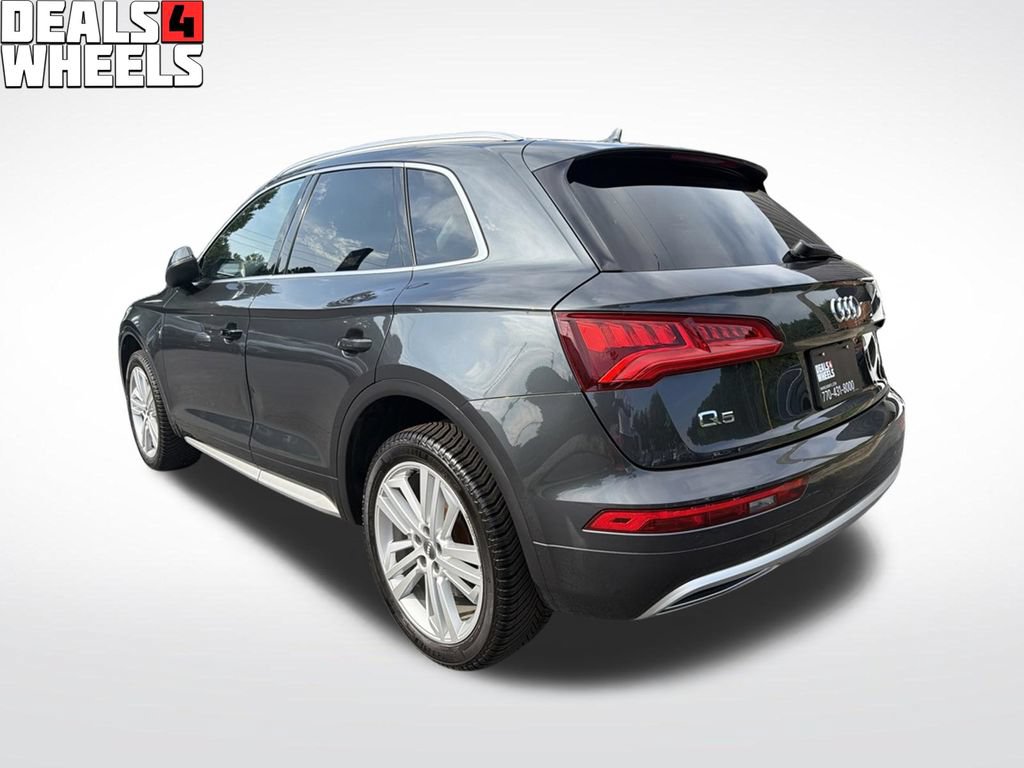 Used 2019 Audi Q5 2.0T Premium Plus w/ Premium Plus Package AWD/4WD image 3