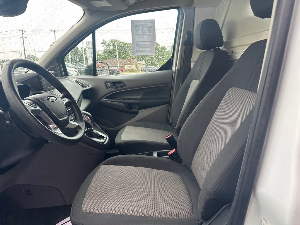 Used 2022 Ford Transit Connect XL FWD image 2