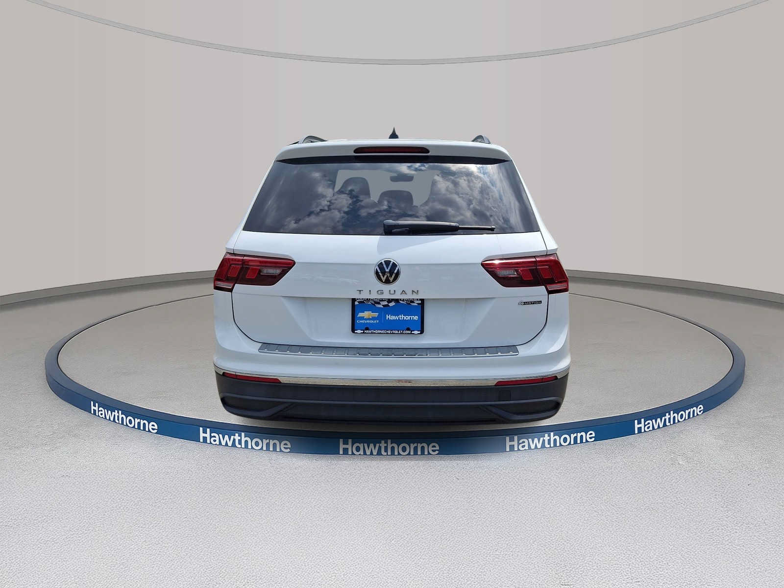 Used 2024 Volkswagen Tiguan S AWD/4WD image 5