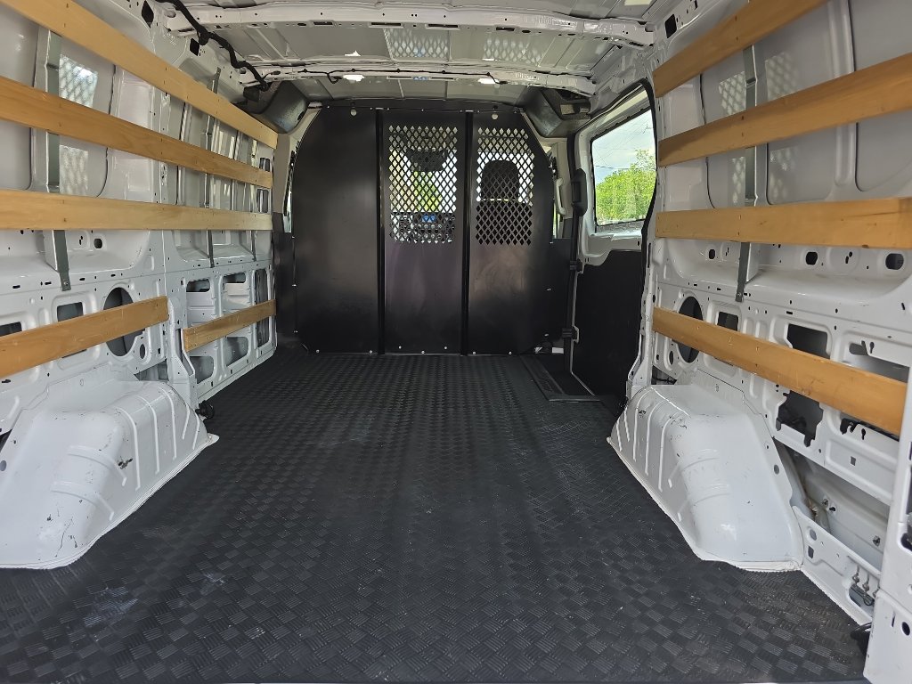 Used 2024 Ford Transit 250 Low Roof w/ Exterior Upgrade Package image 29