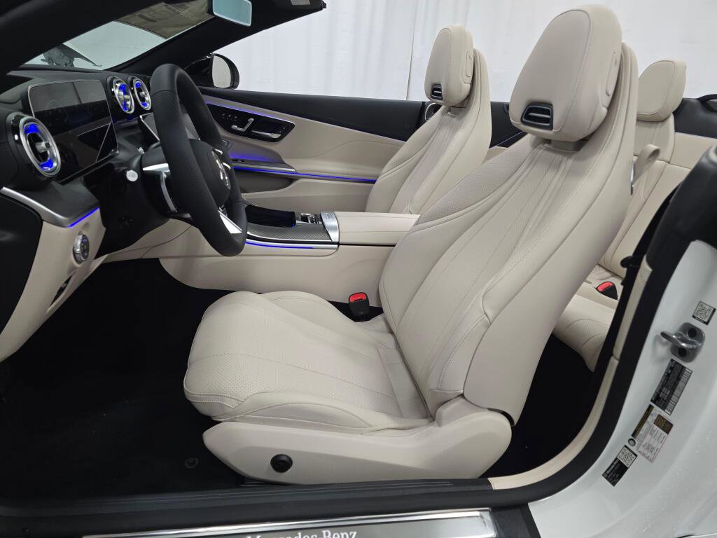 New 2026 Mercedes-Benz CLE 300 4MATIC Cabriolet image 13
