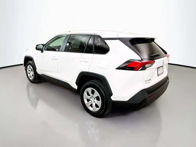 Used 2025 Toyota RAV4 LE image 5