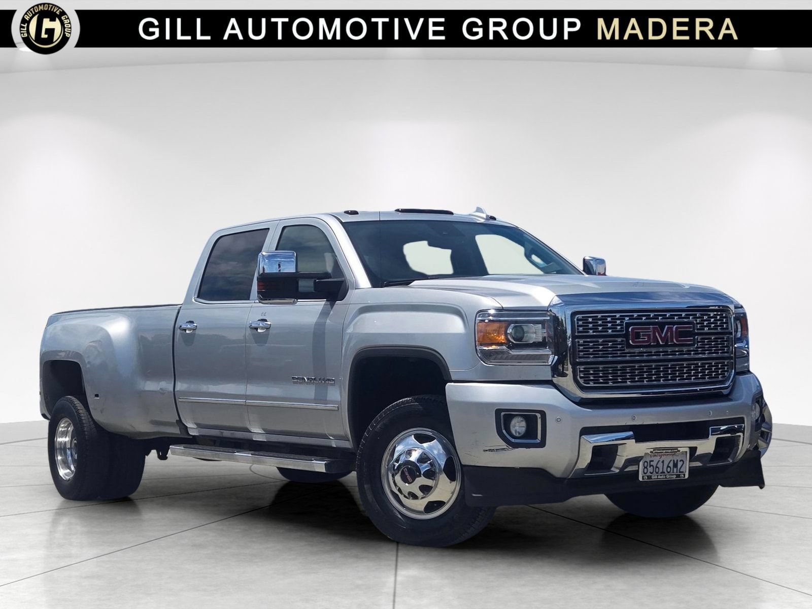 Used 2018 GMC Sierra 3500 Denali AWD/4WD image 1
