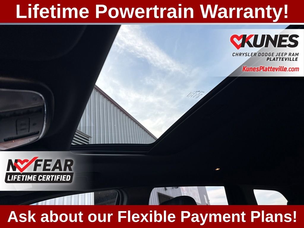 Used 2021 Jeep Grand Cherokee Limited image 16