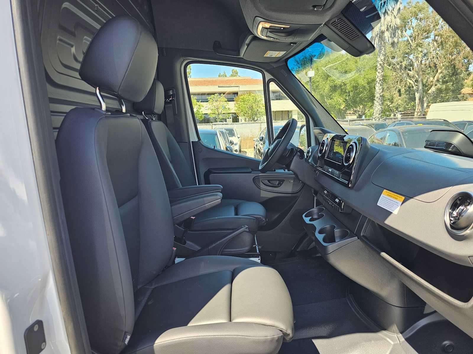 New 2026 Mercedes-Benz Sprinter 2500 image 10