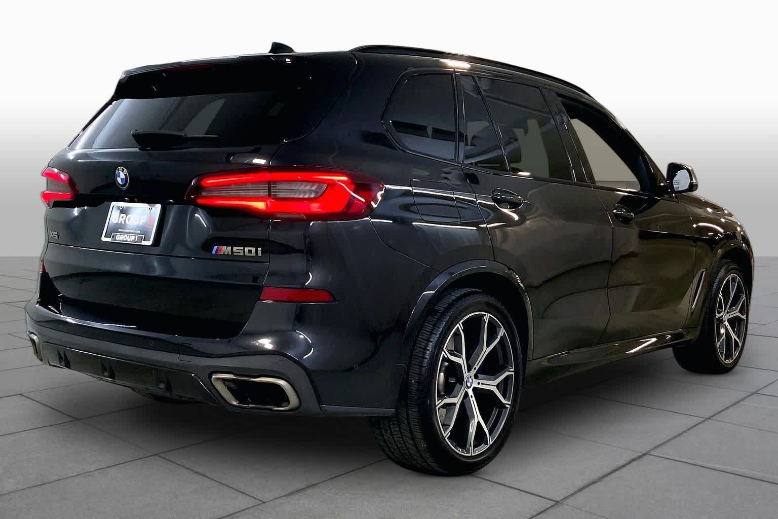 Used 2022 BMW X5 M50i w/ Premium Package AWD/4WD image 12