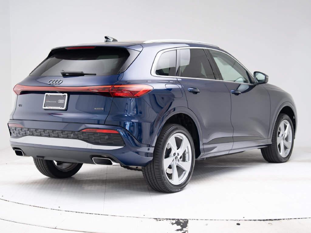 Certified 2025 Audi Q5 Premium Plus w/ Premium Plus AWD/4WD image 30