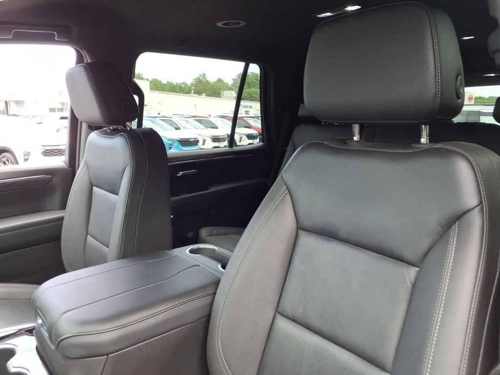 Certified 2025 Chevrolet Tahoe Z71 AWD/4WD image 12