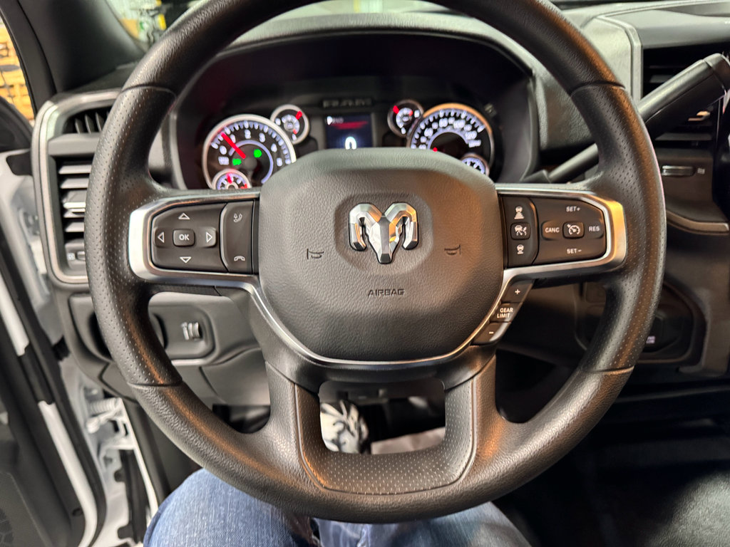 New 2024 RAM 2500 Tradesman AWD/4WD image 20