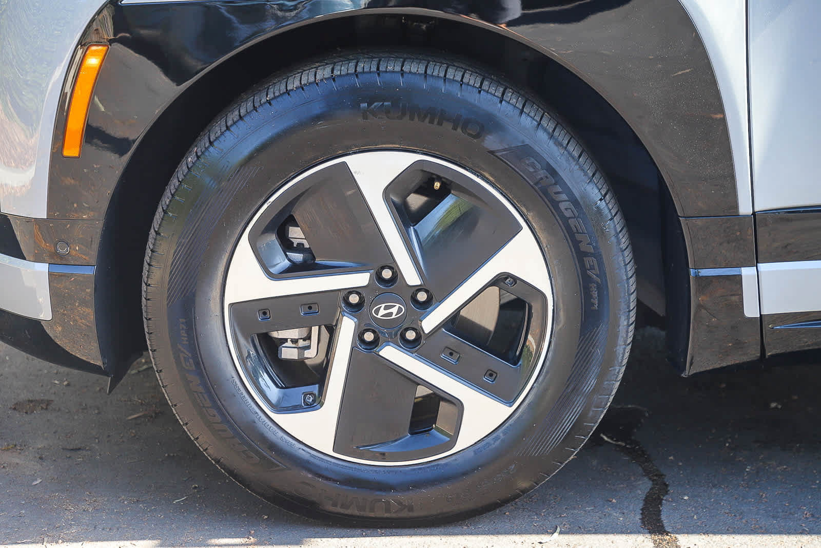 Used 2026 Hyundai Ioniq 9 SE AWD/4WD image 9