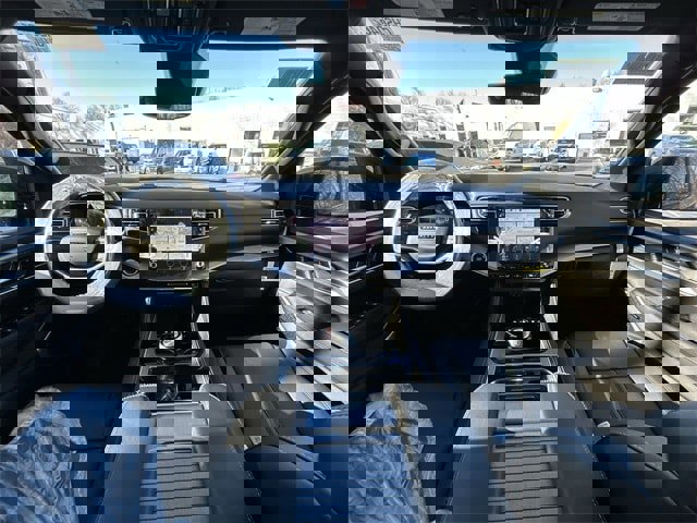 New 2025 Jeep Wagoneer L Series II w/ Premium Group I image 12