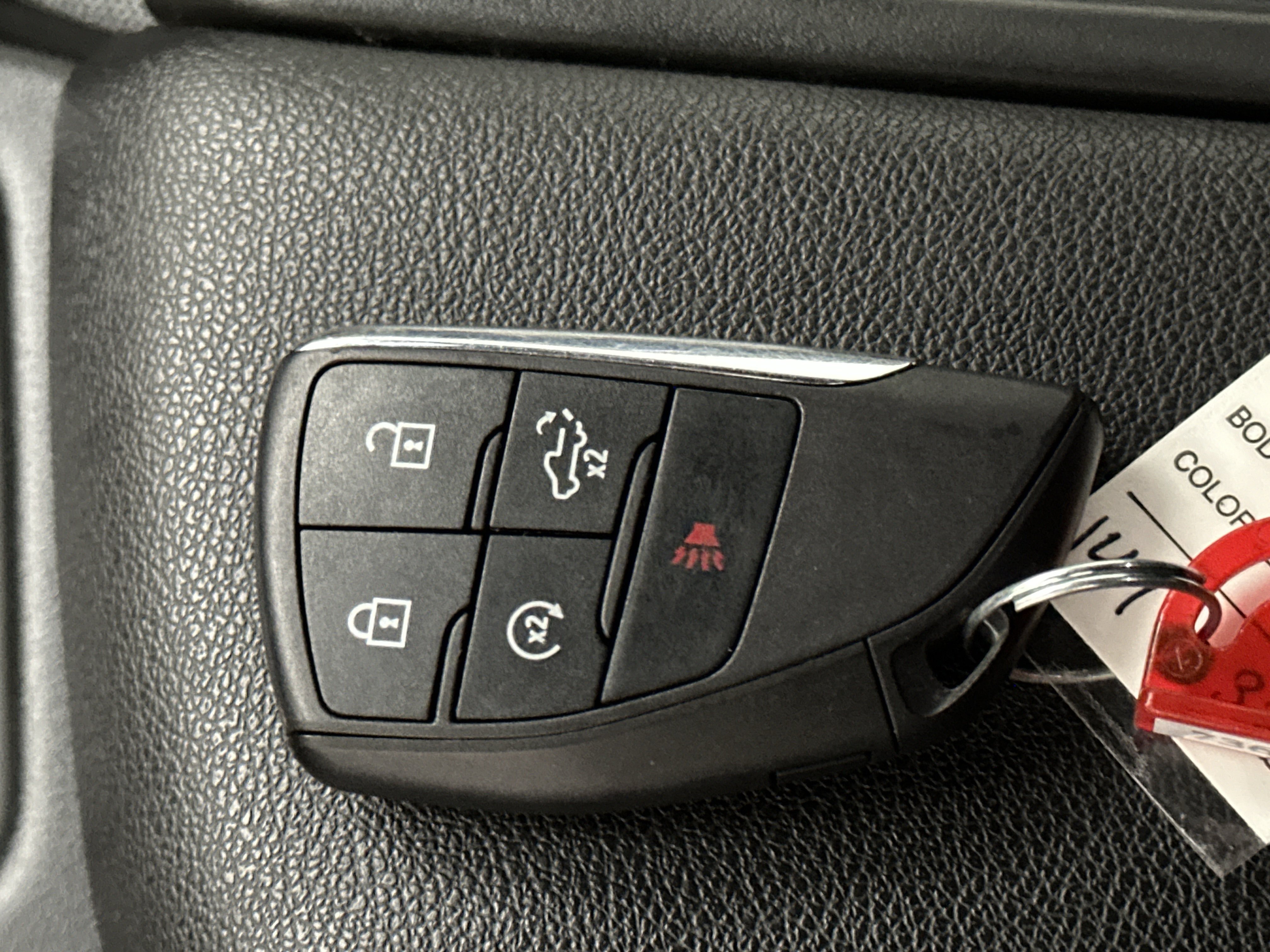Used 2024 Chevrolet Silverado 1500 LT AWD/4WD image 39