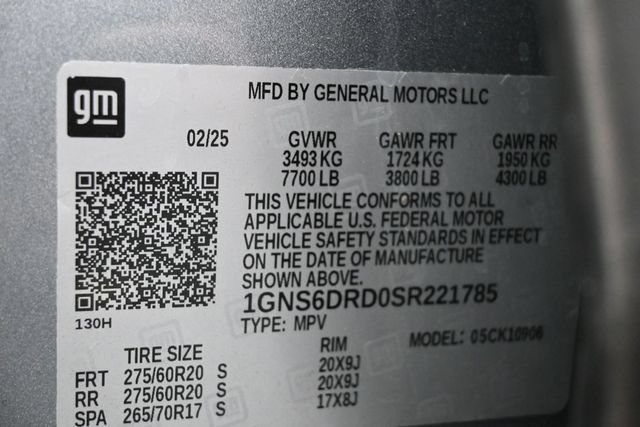 Used 2025 Chevrolet Suburban Z71 AWD/4WD image 32