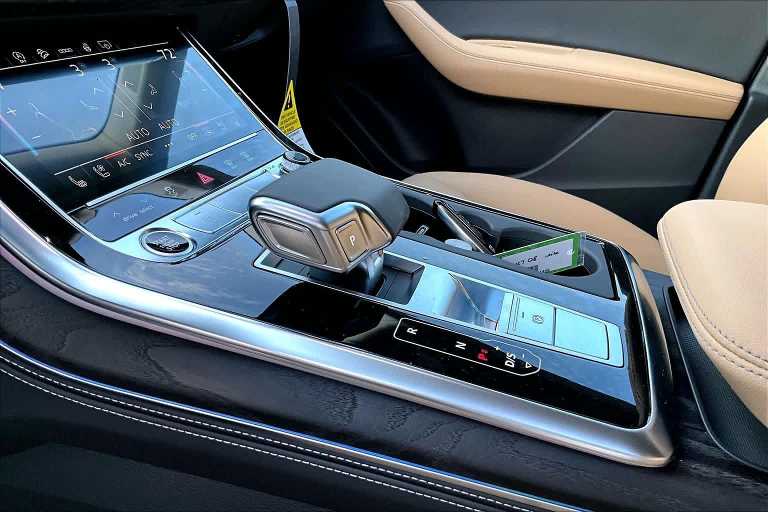 New 2027 Audi Q8 Premium Plus AWD/4WD image 7