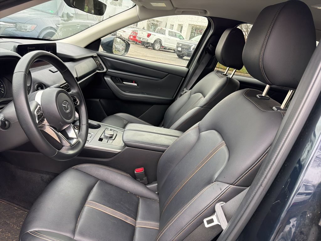 Used 2024 MAZDA CX-90 3.3 Turbo w/ Select Package AWD/4WD image 16
