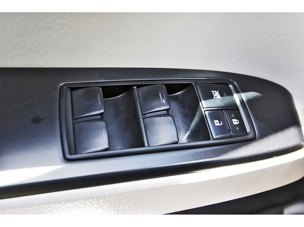 Used 2022 Lexus GX 460 Premium w/ Premium Package AWD/4WD image 16