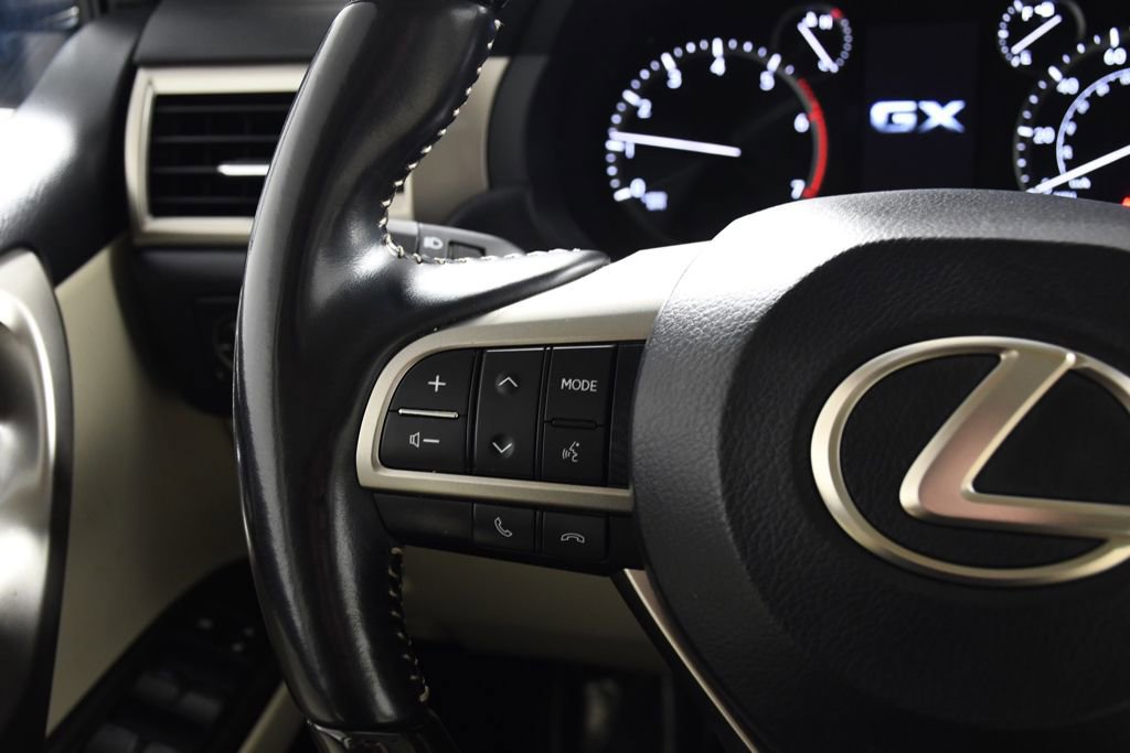 Used 2021 Lexus GX 460 Premium w/ Premium Package image 29