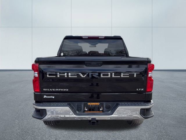 Used 2025 Chevrolet Silverado 1500 LTZ image 4