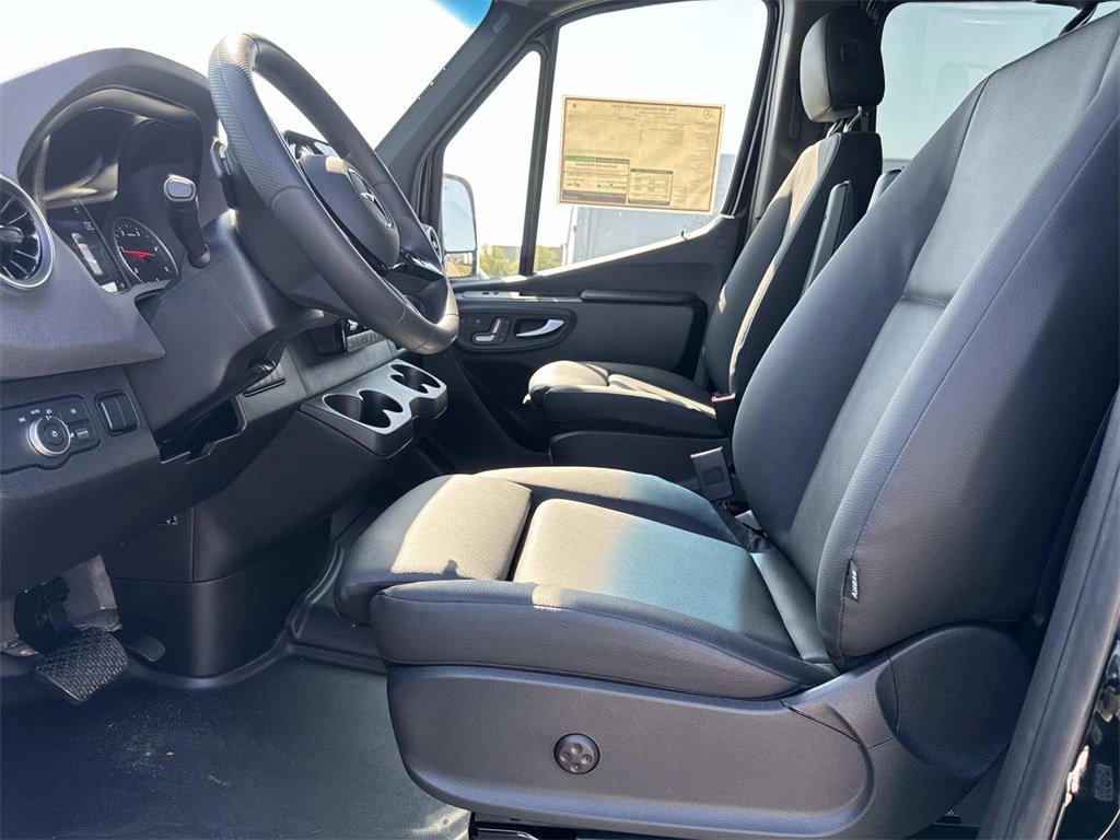 New 2026 Mercedes-Benz Sprinter 2500 image 17