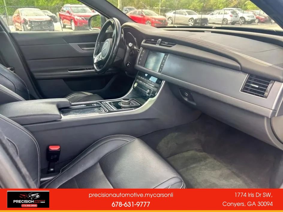 Used 2016 Jaguar XF R-Sport image 22