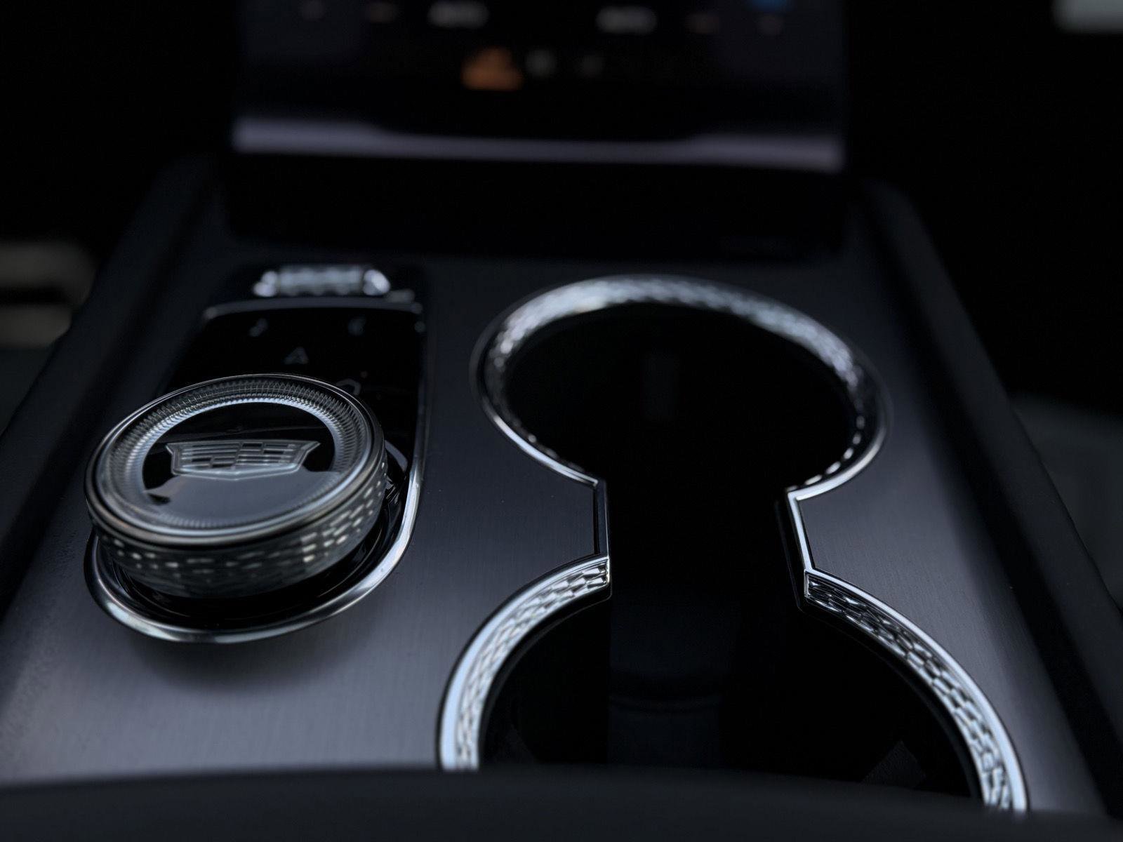 New 2026 Cadillac Vistiq Sport image 24