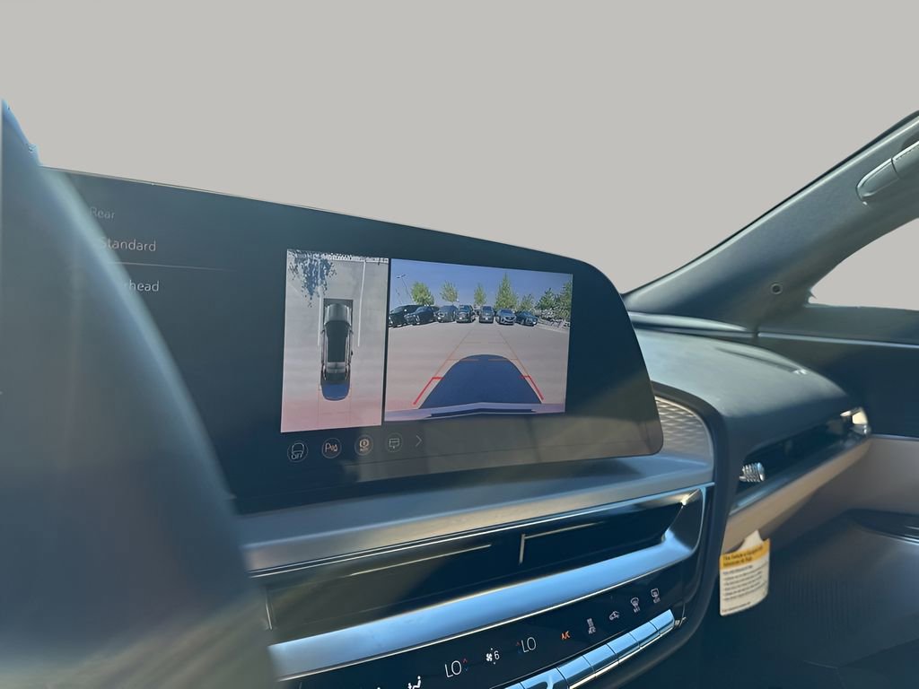 New 2026 Cadillac Lyriq Signature Luxury w/ Nappa Leather Package image 32