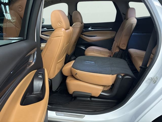 Used 2020 Buick Enclave Essence w/ Sound and Sites Package image 17